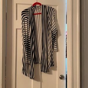 Black & white striped open cardigan gently loved